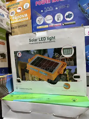 16Eyes Solar Private Light With Panel