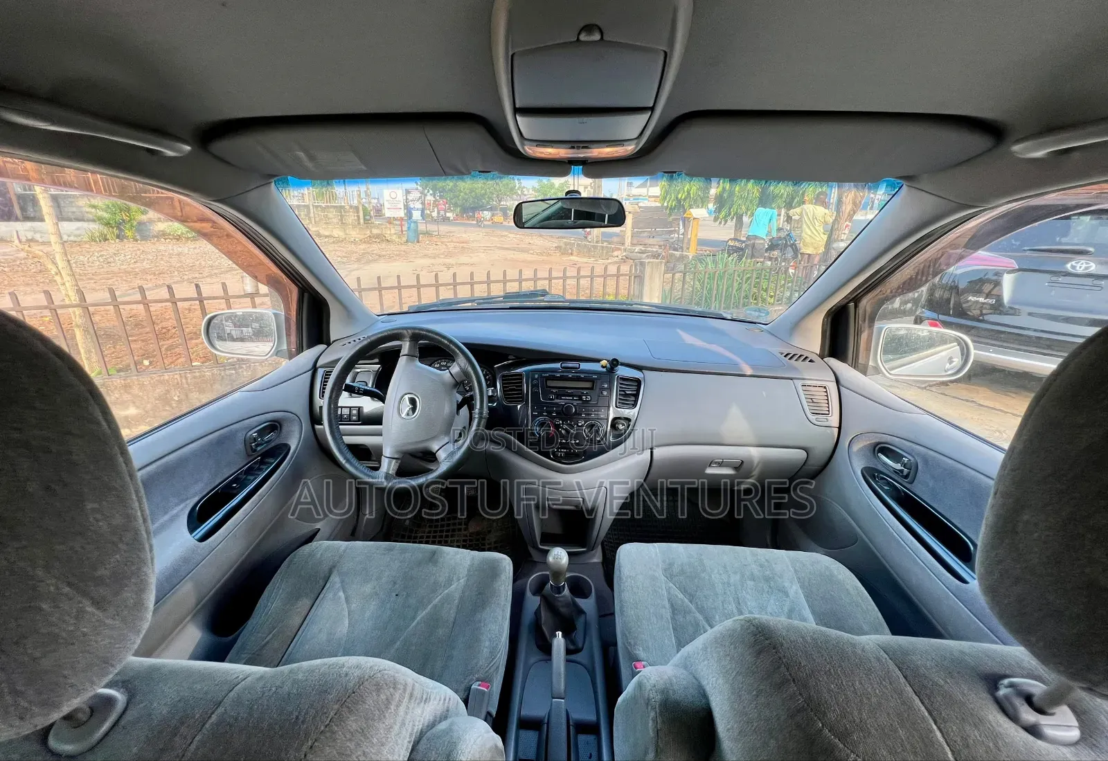 Mazda MPV 2002 Silver