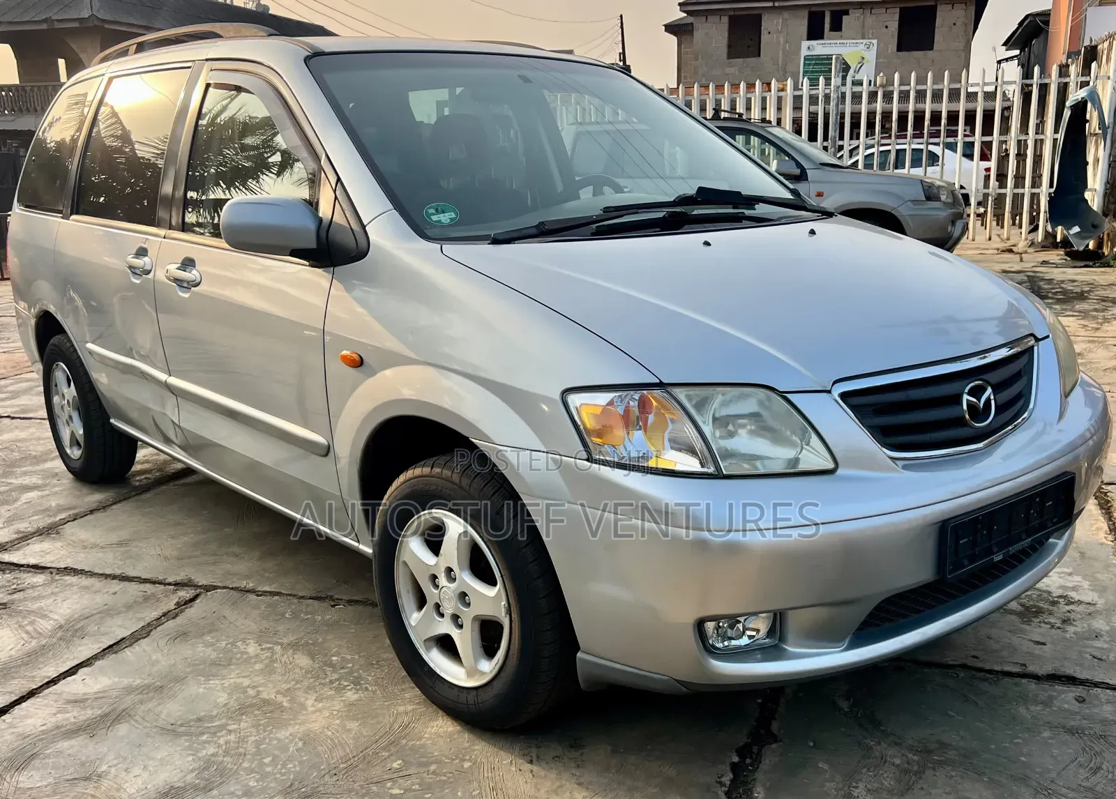 Mazda MPV 2002 Silver