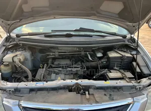 Mazda MPV 2002 Silver