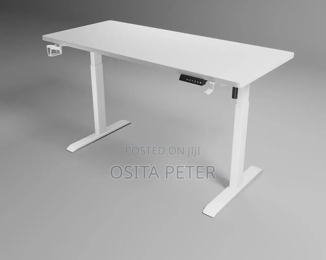Adjustable Height Desk 1.4meter Full White Color