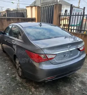 Hyundai Sonata 2013 Blue