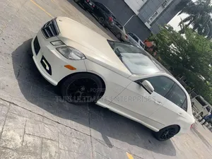 Mercedes-Benz E300 2011 White