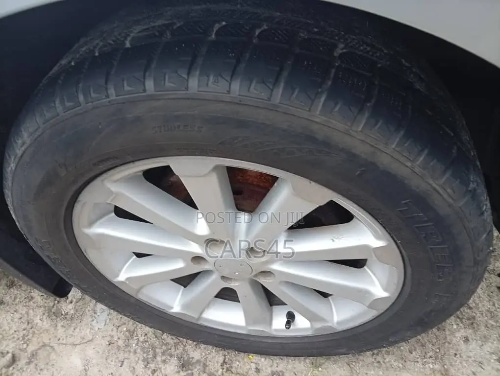 Toyota Venza 2009 Silver