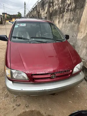 Toyota Sienna XLE 1999 Red