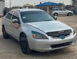 Honda Accord 2005 Silver
