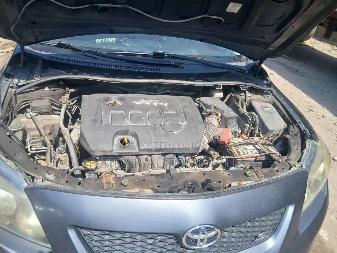 Toyota Corolla 2010 Gray