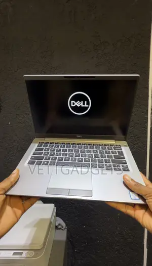 Laptop Dell Latitude 7400 8GB Intel Core i7 SSD 512GB