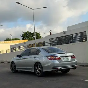 Honda Accord Sport 4dr Sedan FWD (2.4L 4cyl 2A) 2017 Silver
