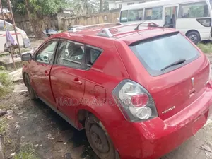 Pontiac Vibe 2010 Maroon