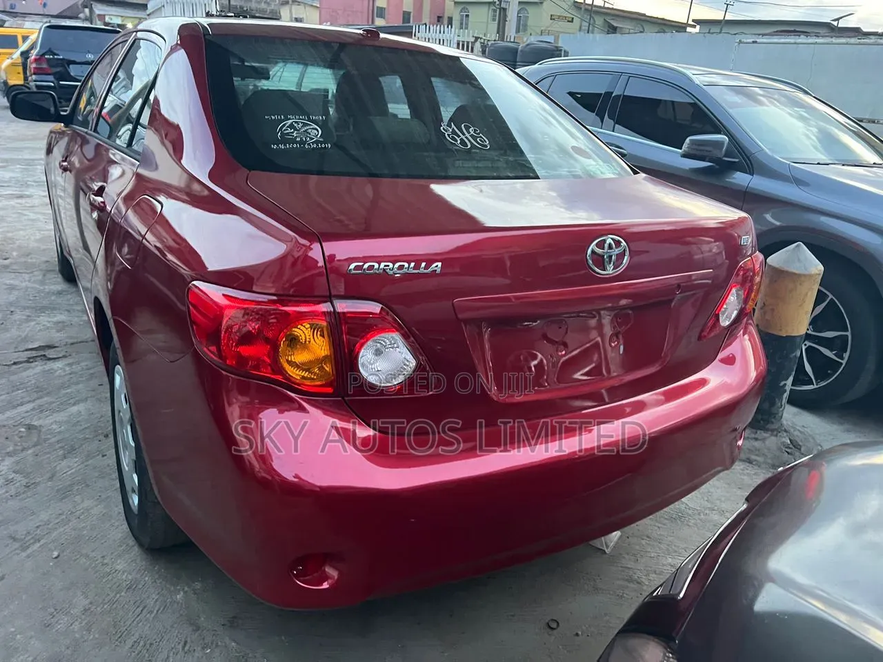 Toyota Corolla 2011 Red