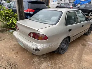 Toyota Corolla 2001 Silver