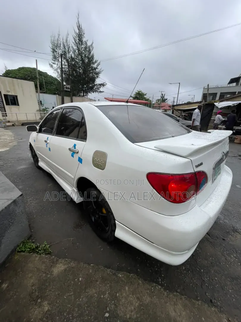 Toyota Corolla S 2007 White