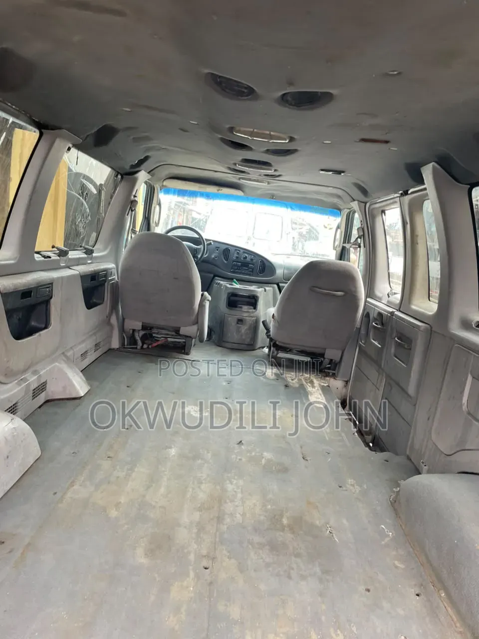 Ford E350 2007 White