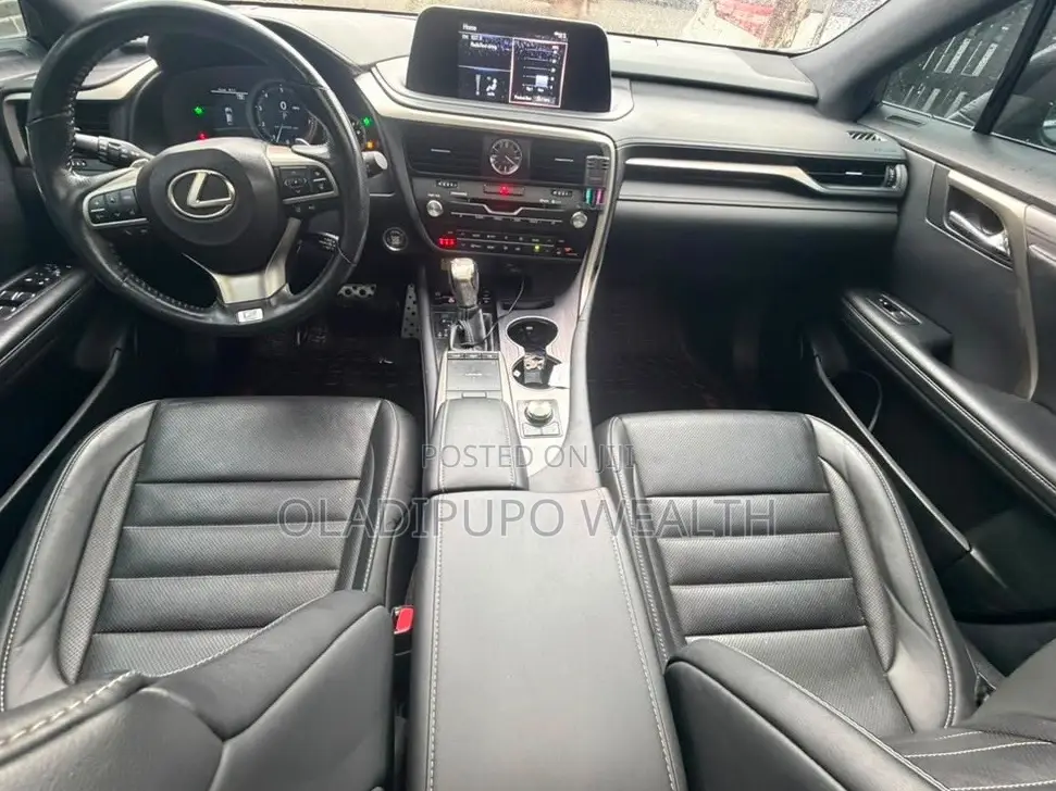 Lexus RX 2022 Black