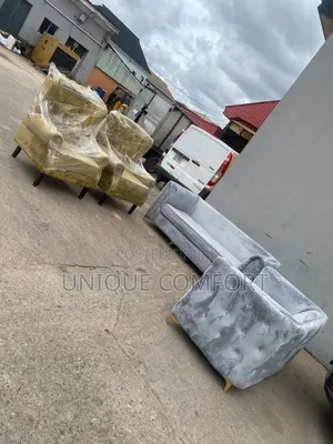Top Quality Full Padded 7 Seaters Beautiful Sofa Set (3,2,1,1) Seaters