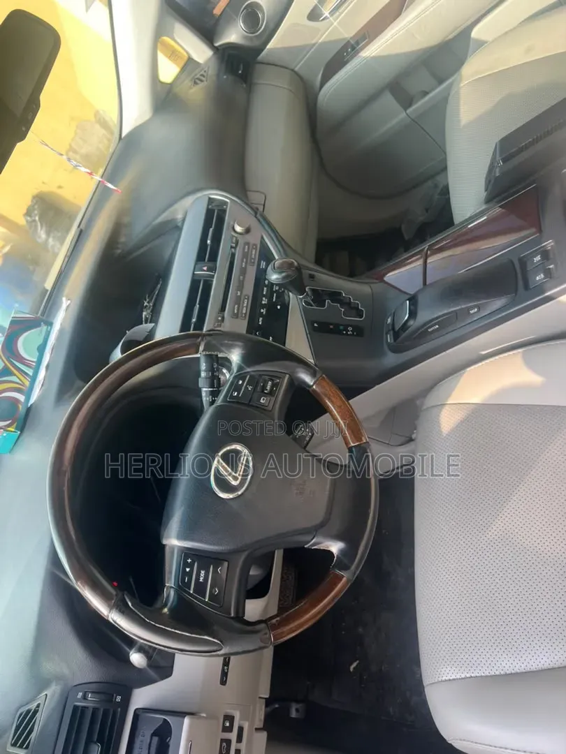 Lexus RX 2010 Silver