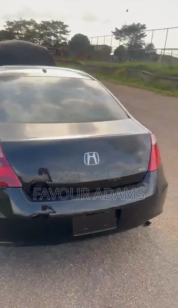 Honda Accord 2010 Black