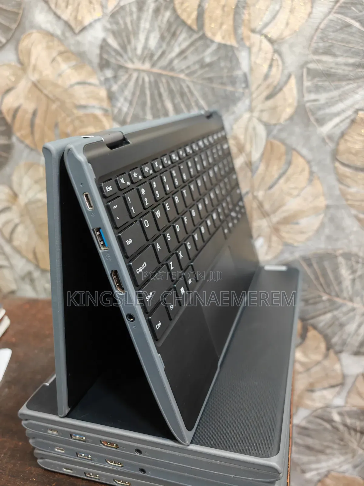 Laptop Lenovo 300e 4GB Intel Celeron SSD 128GB