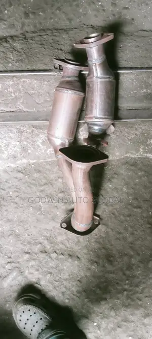 Engine Catalyst Lexus Toyota Highlander 2003 to 2004 Model