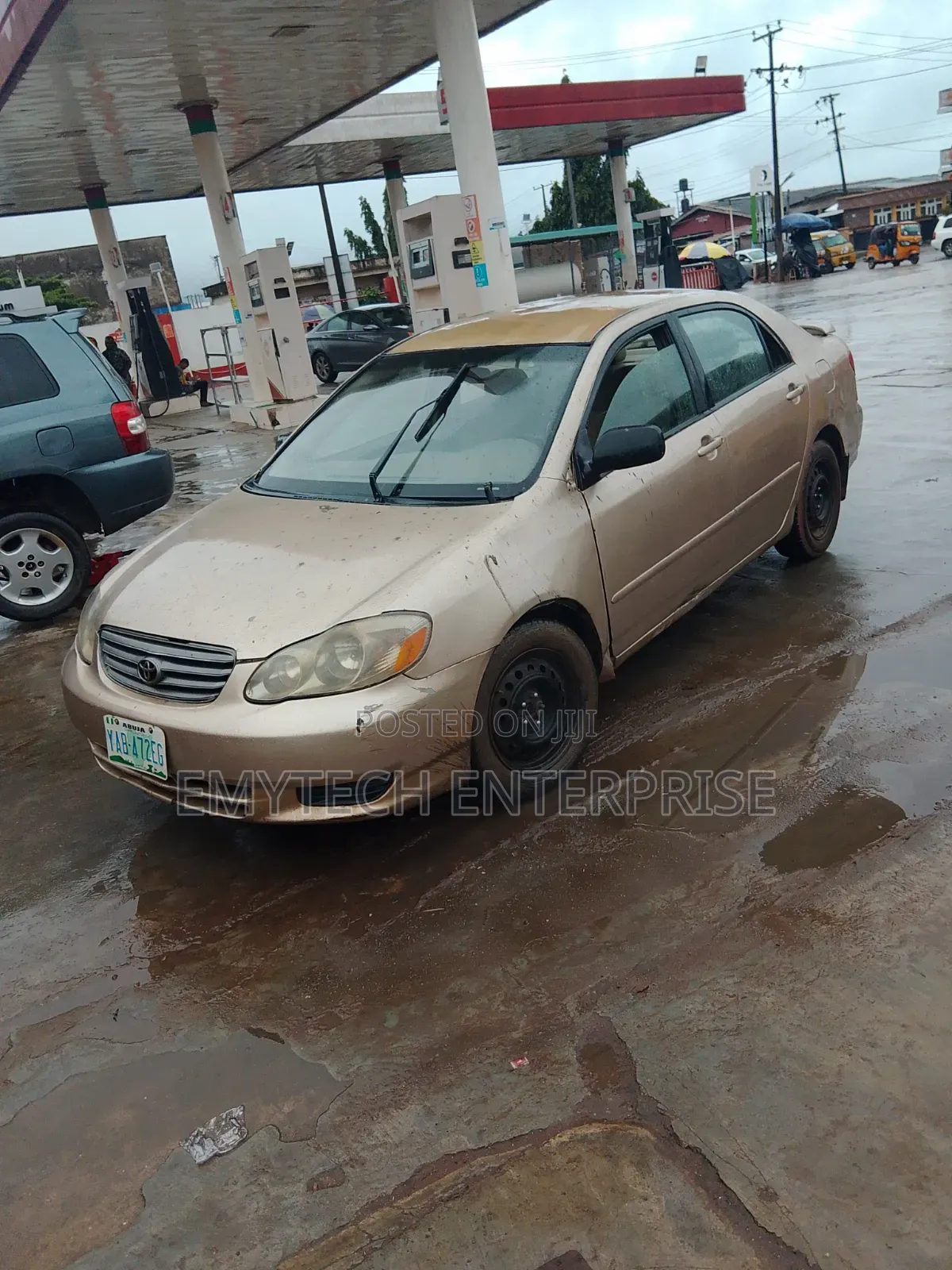 Toyota Corolla 2004 Gold