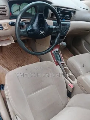 Toyota Corolla 2004 Gold