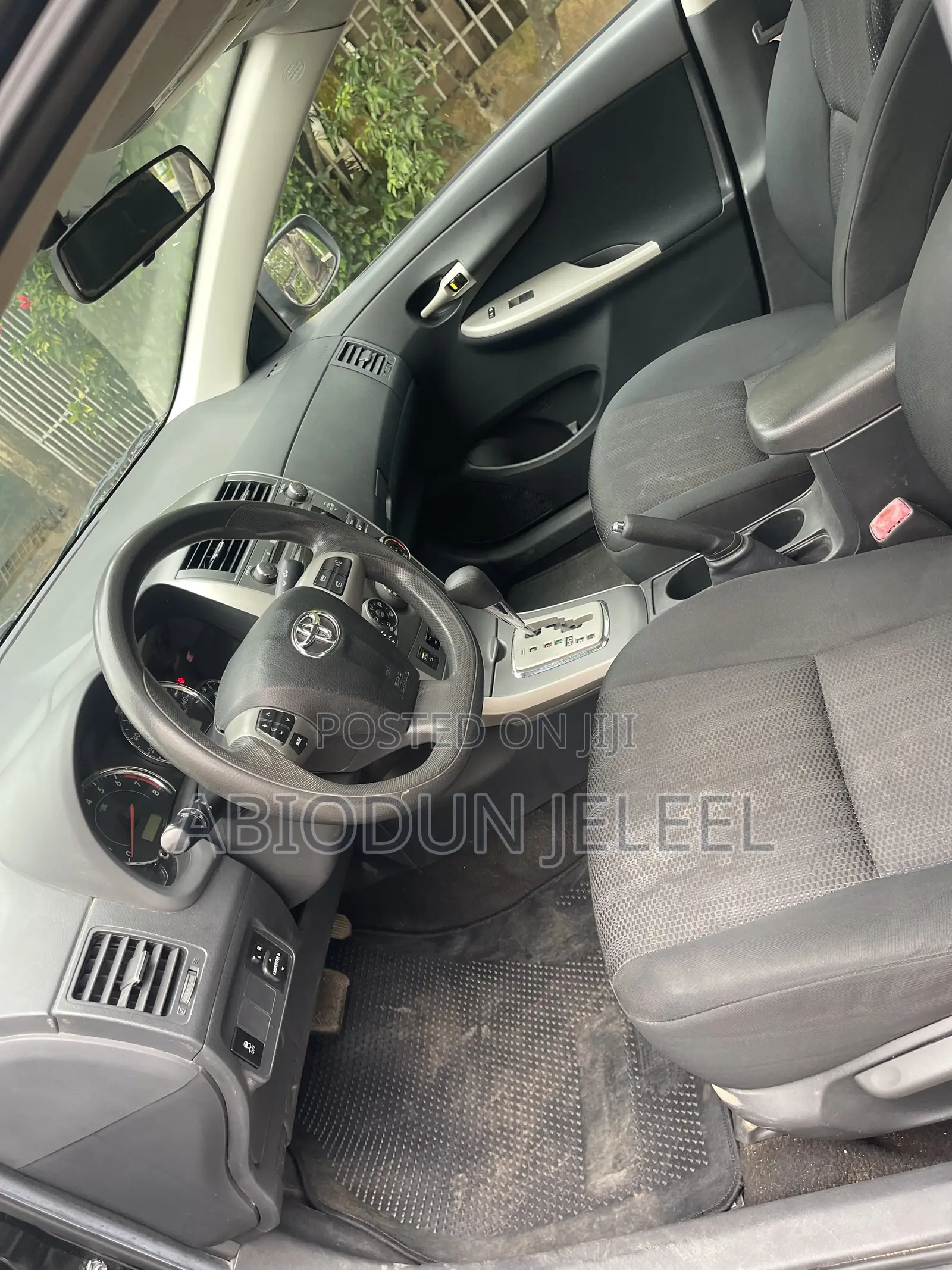 Toyota Corolla 2012 Black