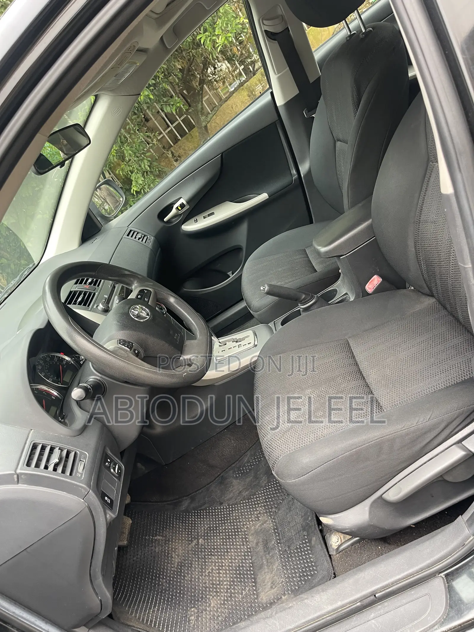 Toyota Corolla 2012 Black