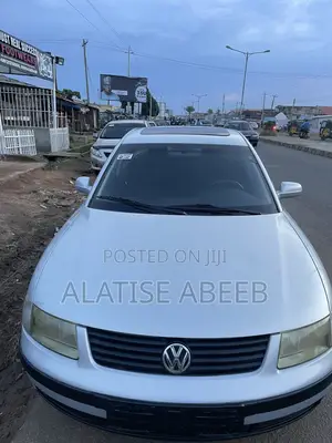 Volkswagen Passat 2000 Silver
