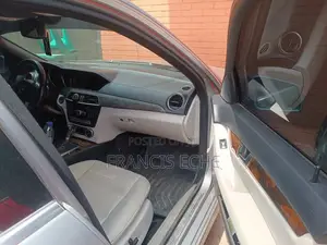 Mercedes-Benz C250 2012 Gray