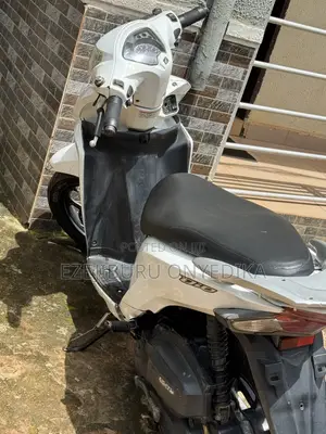 Honda Dio 2015 White
