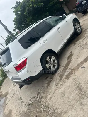Toyota Highlander 2012 White