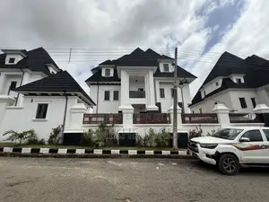 5bdrm Duplex in Efab Queens Estate, Gwarinpa for sale