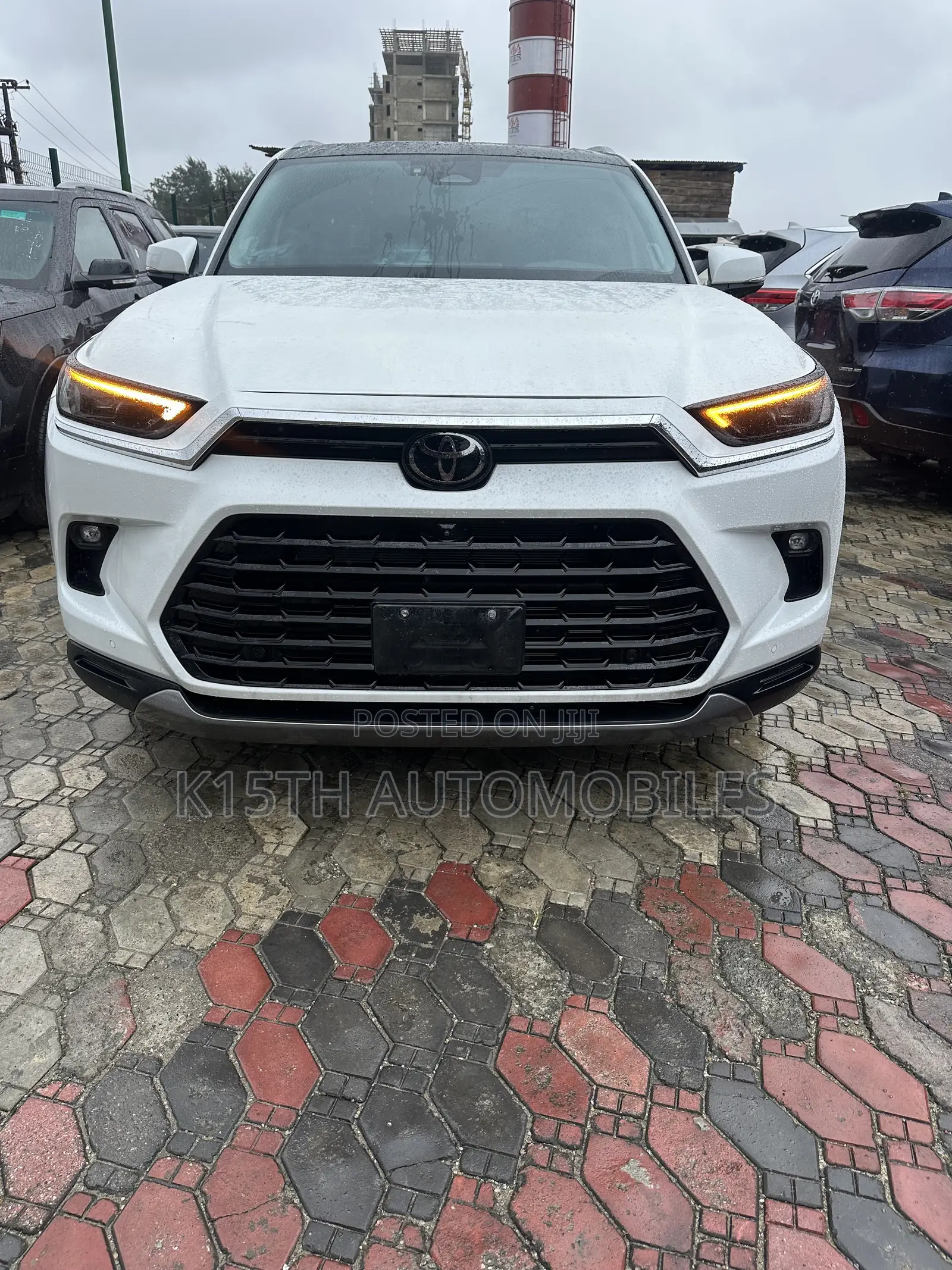 Toyota Highlander Limited AWD 2024 White
