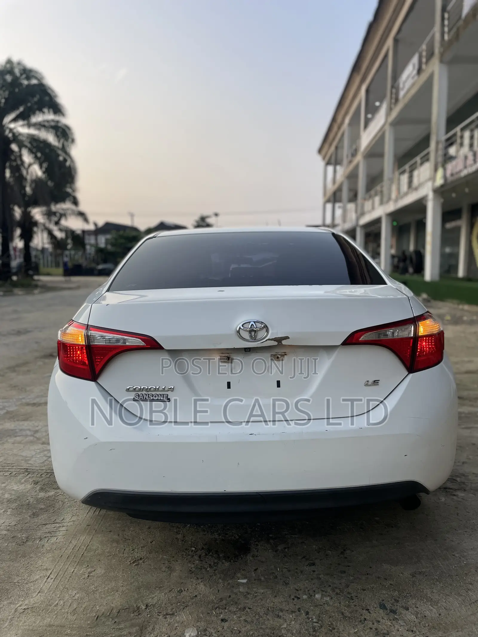 Toyota Corolla 2015 White