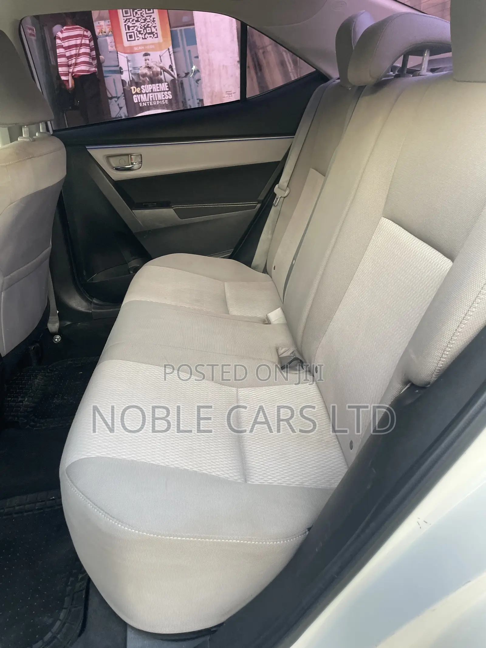 Toyota Corolla 2015 White