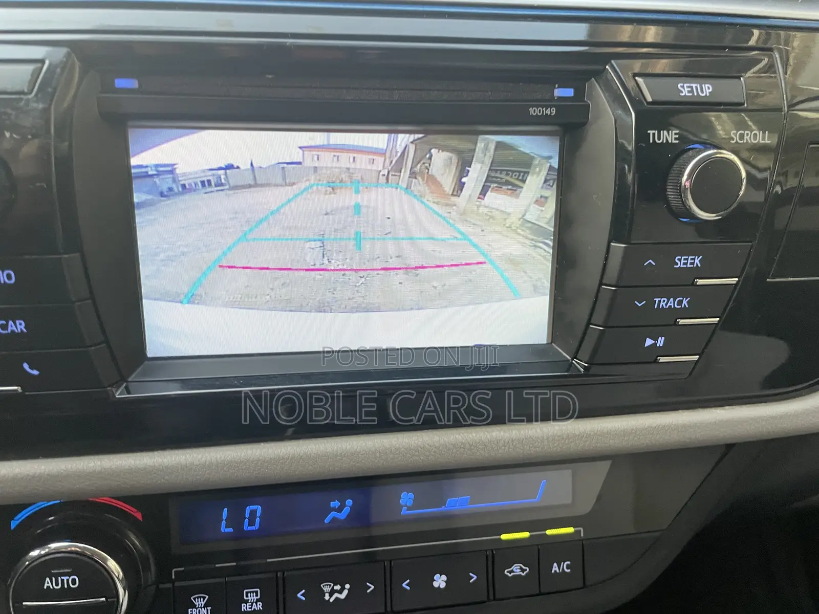 Toyota Corolla 2015 White
