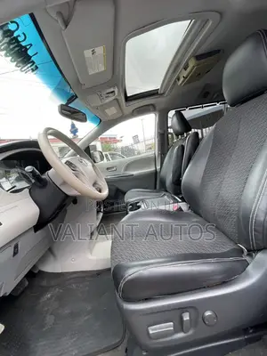 Toyota Sienna 2014 Gray