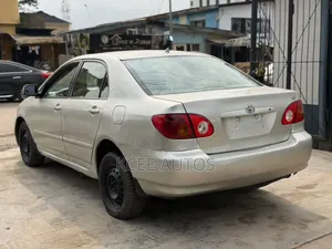 Toyota Corolla 2004 Silver