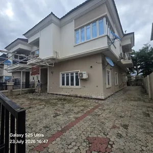 4bdrm Duplex in Ambassador Villa, Lugbe District for sale