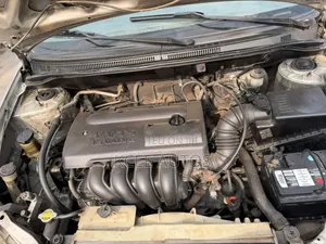 Toyota Corolla 2004 Silver