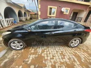 Hyundai Elantra 2013 Black