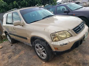 Honda CR-V 2000 Gold
