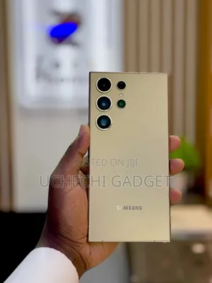 Samsung Galaxy S24 Ultra 256 GB Gold