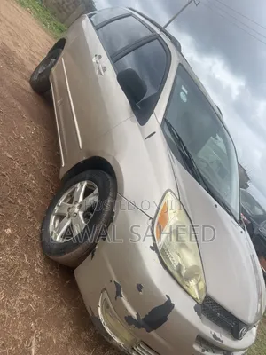 Toyota Sienna LE AWD 2005 Gold