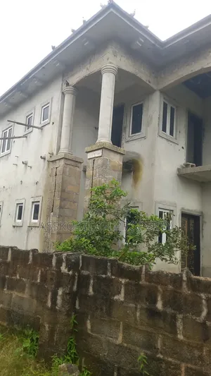 4bdrm Duplex in Majesty Estate, Obio-Akpor for sale