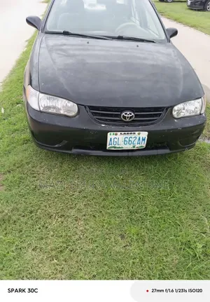 Toyota Corolla 2002 Black