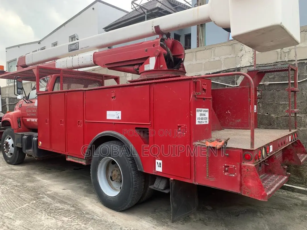 GMC Ladder/Pole Truck