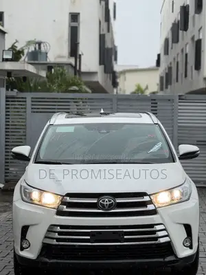 Toyota Highlander Limited Platinum 4x4 V6 (3.5L 6cyl 8A) 2017 White