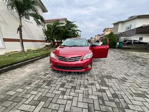 Toyota Corolla LE 4dr Sedan (1.8L 4cyl 4A) 2011 Red